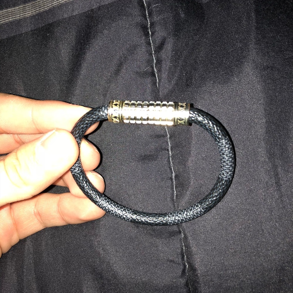 Authentic Louis Vuitton Digit Bracelet